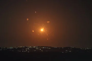 Bombardeos de Irán a bases de EEUU en Jordania y dos buques tras recibir ataques estadounidenses