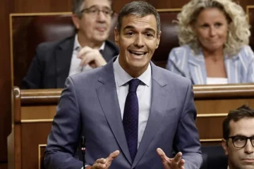 Rifirrafe entre Feijóo y Sánchez por la crisis de Ceuta: «O es un incompetente o está mintiendo»