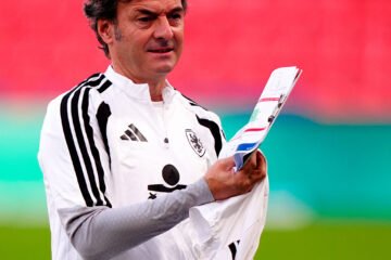 Santi Denia: «Luis tiene jugadores para hacer lo que sueñe»