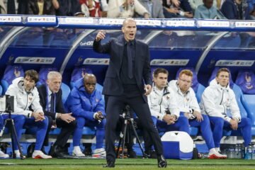 Zidane regresa a París con empate (1-1) ante Italia