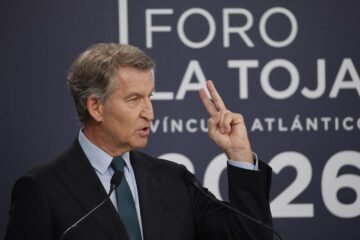 Feijóo reclama a Sánchez no «amagar» más con el adelanto electoral porque España tiene «derecho a decidir ya»