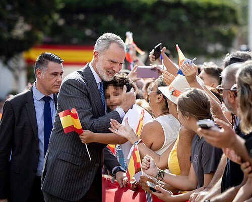 Nueve años que valen todo un reinado de «unidad y permanencia»: Felipe VI contra el golpe de Puigdemont y contra la ‘invasión’ de Mohamed VI