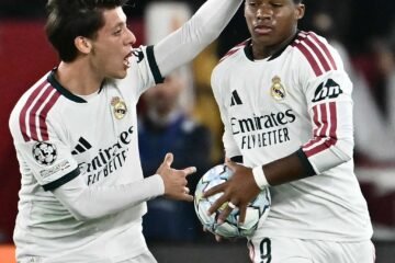 El Madrid, mejor sin Vinicius, remonta en Roma tras los cambios de Mourinho