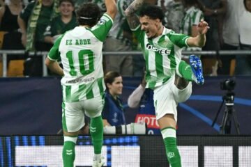 El Betis vence al Oporto en su estreno Champions en casa