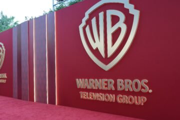 La fusión entre Paramount y Warner ya deja sus primeras salidas: dos directivos de Warner dicen adiós