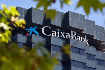 Los accionistas de CaixaBank recibirán un dividendo a cuenta de 1.281 millones con cargo a los beneficios del primer semestre