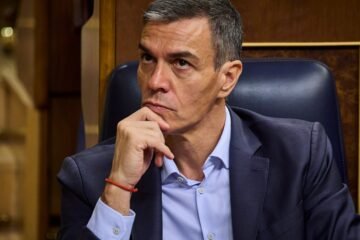 Ocho años de hazañas de Sánchez: más deuda, impuestos y unos presupuestos prorrogados año tras año
